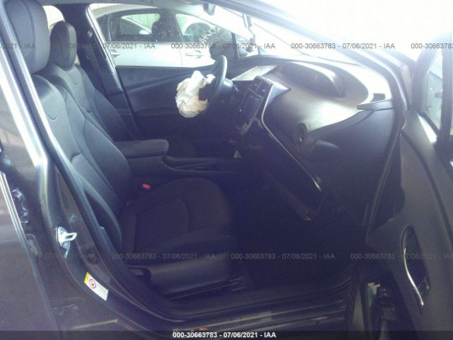 Photo 4 VIN: JTDKARFU2L3105730 - TOYOTA PRIUS 