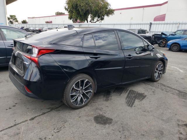 Photo 2 VIN: JTDKARFU2L3112077 - TOYOTA PRIUS 