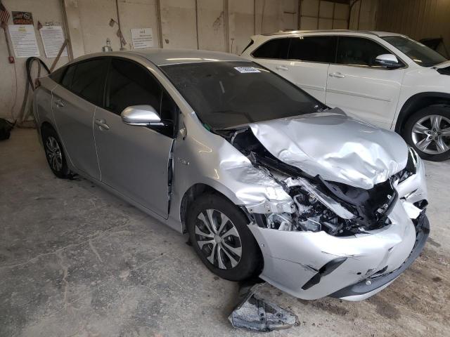 Photo 3 VIN: JTDKARFU2L3114637 - TOYOTA PRIUS L 