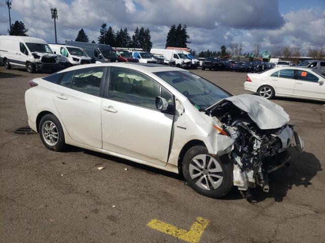 Photo 3 VIN: JTDKARFU3G3004556 - TOYOTA PRIUS 