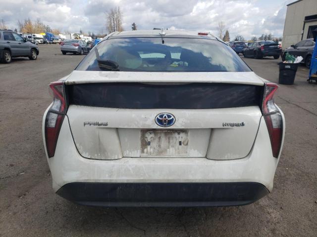 Photo 5 VIN: JTDKARFU3G3004556 - TOYOTA PRIUS 