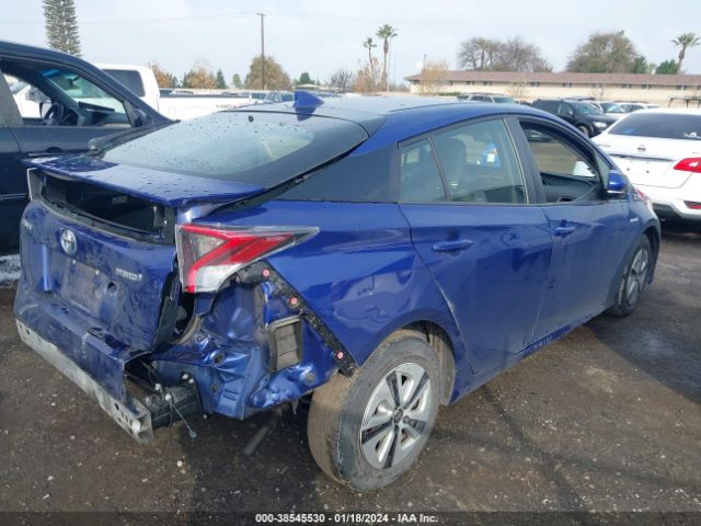 Photo 3 VIN: JTDKARFU3G3500375 - TOYOTA PRIUS 