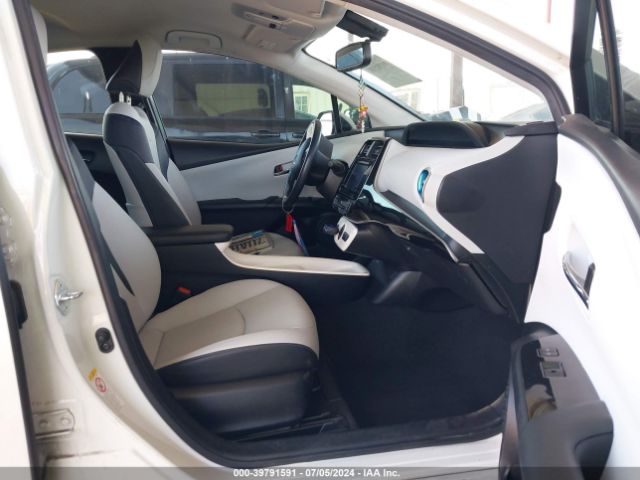 Photo 4 VIN: JTDKARFU3G3502451 - TOYOTA PRIUS 