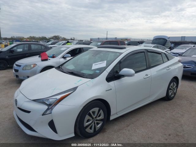 Photo 5 VIN: JTDKARFU3H3032925 - TOYOTA PRIUS 