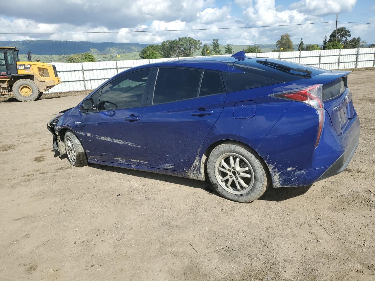 Photo 1 VIN: JTDKARFU3H3531210 - TOYOTA PRIUS 