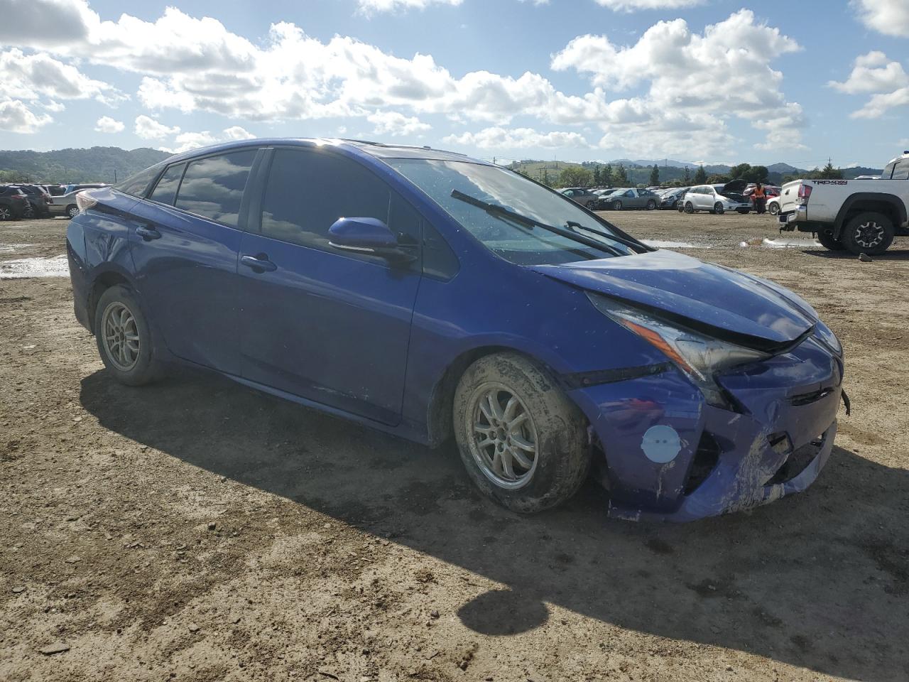 Photo 3 VIN: JTDKARFU3H3531210 - TOYOTA PRIUS 