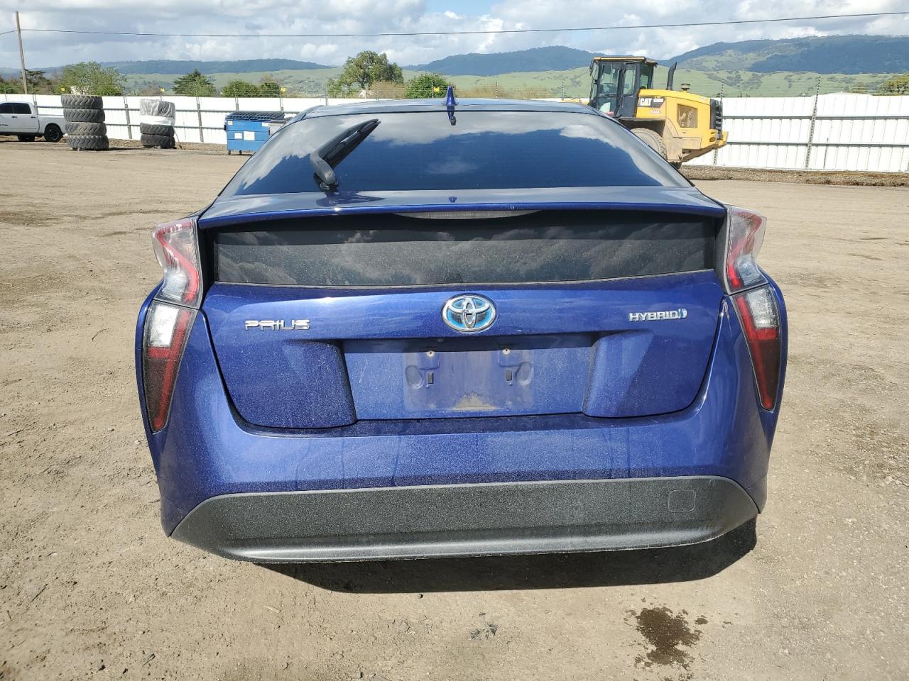 Photo 5 VIN: JTDKARFU3H3531210 - TOYOTA PRIUS 