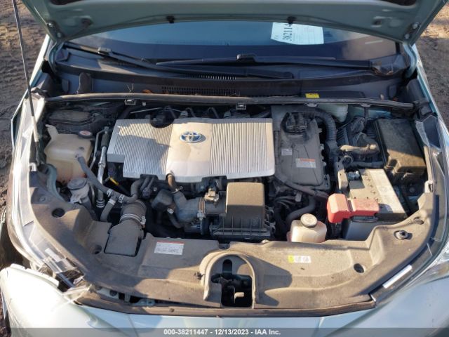 Photo 9 VIN: JTDKARFU3J3055725 - TOYOTA PRIUS 