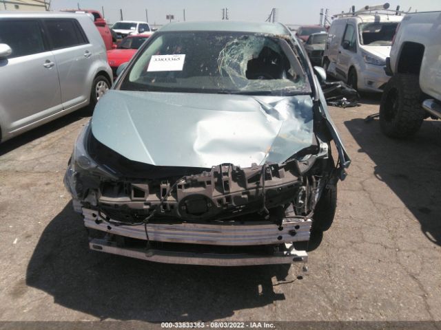 Photo 5 VIN: JTDKARFU3J3058267 - TOYOTA PRIUS 