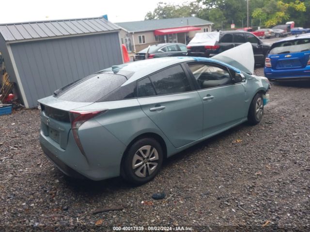 Photo 3 VIN: JTDKARFU3J3058575 - TOYOTA PRIUS 