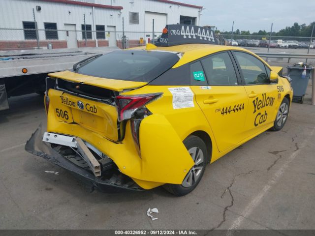 Photo 3 VIN: JTDKARFU3J3062853 - TOYOTA PRIUS 