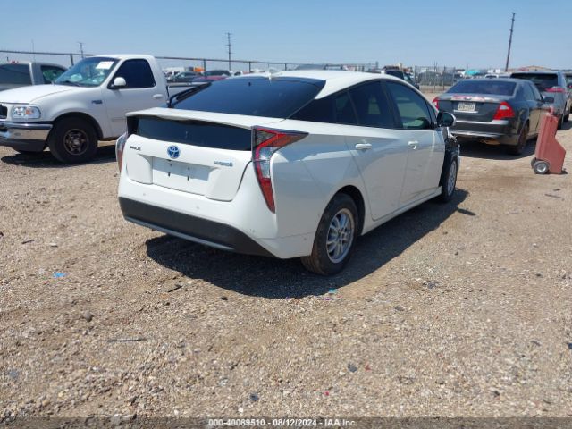 Photo 3 VIN: JTDKARFU3J3064005 - TOYOTA PRIUS 