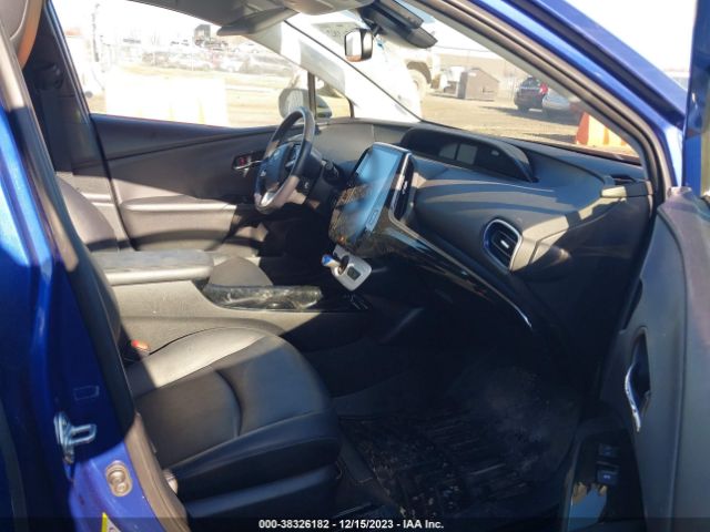 Photo 4 VIN: JTDKARFU3J3548661 - TOYOTA PRIUS 