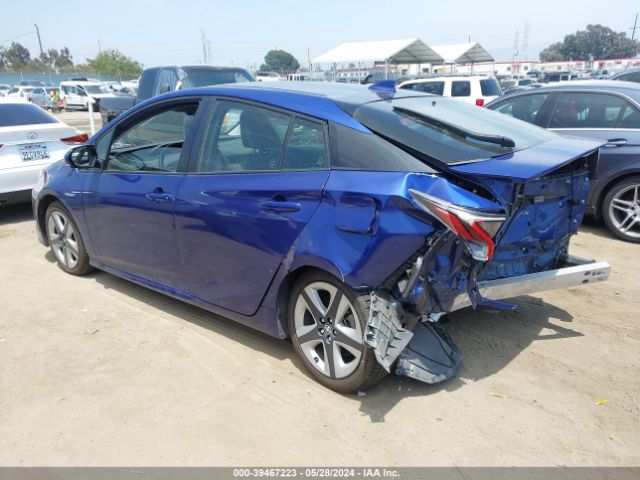 Photo 2 VIN: JTDKARFU3J3549051 - TOYOTA PRIUS 