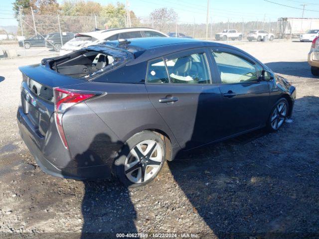 Photo 3 VIN: JTDKARFU3J3552421 - TOYOTA PRIUS 