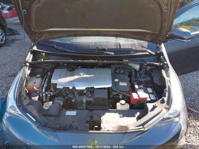 Photo 9 VIN: JTDKARFU3J3552421 - TOYOTA PRIUS 