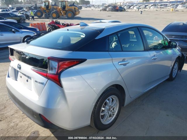 Photo 3 VIN: JTDKARFU3K3082411 - TOYOTA PRIUS 