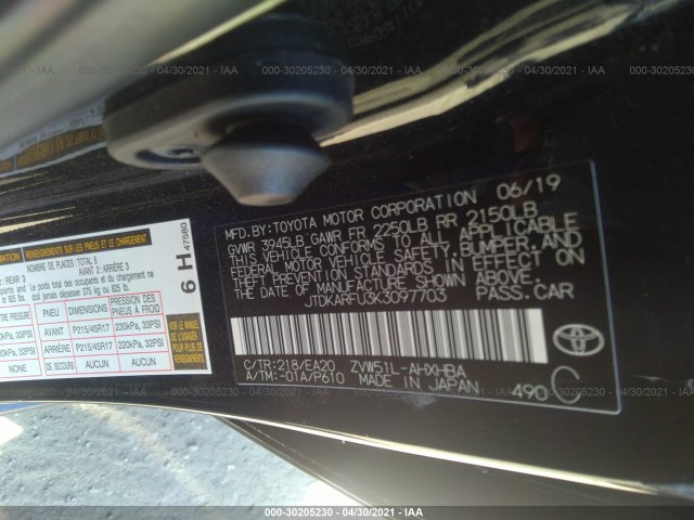 Photo 8 VIN: JTDKARFU3K3097703 - TOYOTA PRIUS 