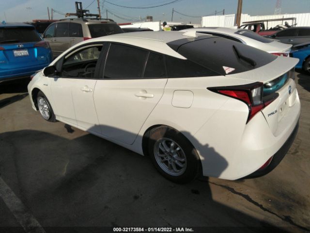 Photo 2 VIN: JTDKARFU3L3106613 - TOYOTA PRIUS 