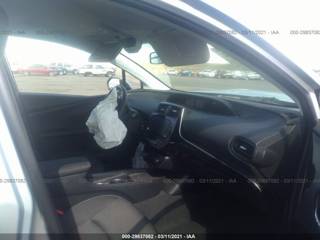 Photo 4 VIN: JTDKARFU3L3108653 - TOYOTA PRIUS 