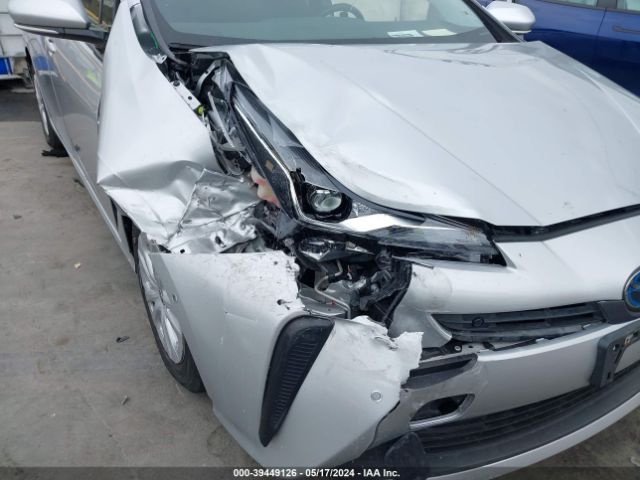 Photo 5 VIN: JTDKARFU3L3113979 - TOYOTA PRIUS 