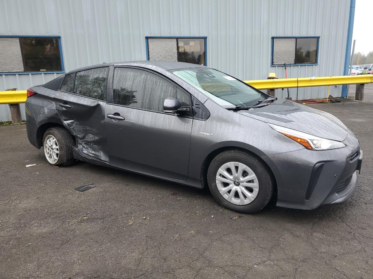 Photo 3 VIN: JTDKARFU3L3120446 - TOYOTA PRIUS 