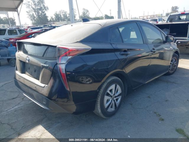 Photo 3 VIN: JTDKARFU4G3026789 - TOYOTA PRIUS 