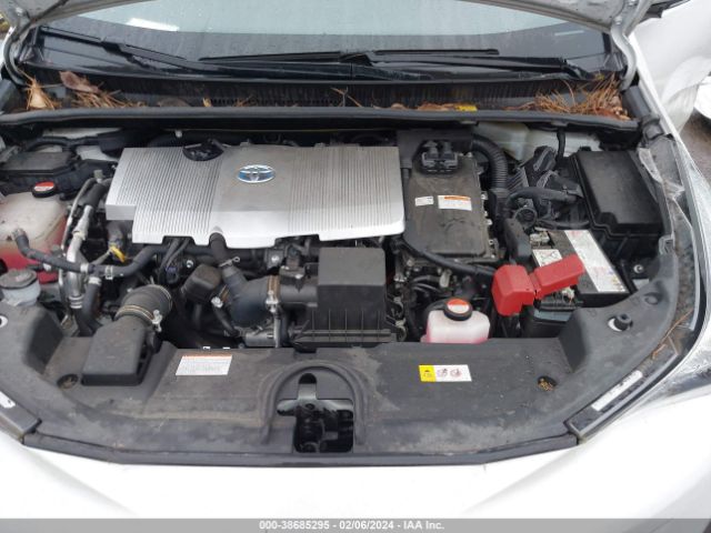 Photo 9 VIN: JTDKARFU4G3516083 - TOYOTA PRIUS 