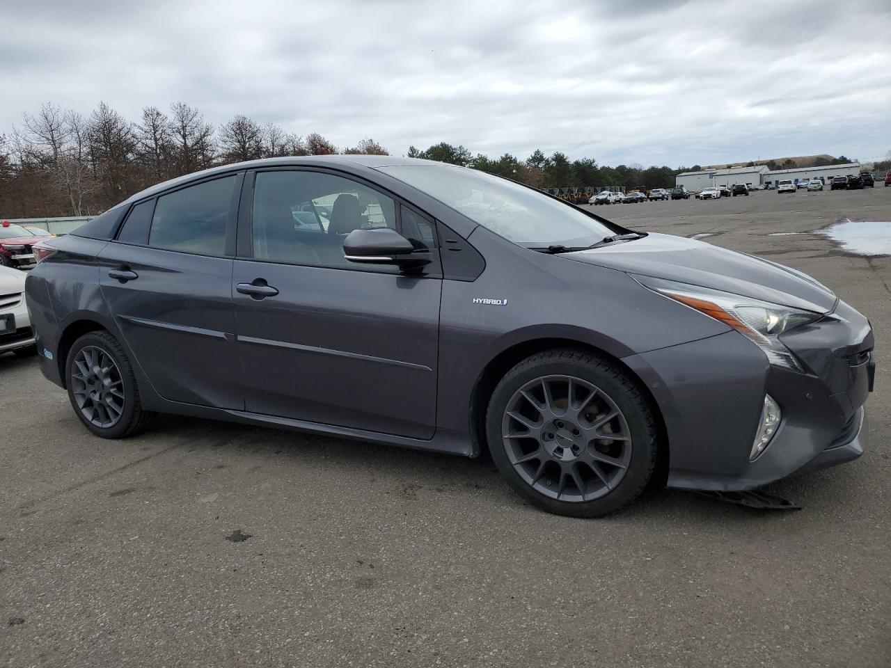 Photo 3 VIN: JTDKARFU4G3518643 - TOYOTA PRIUS 