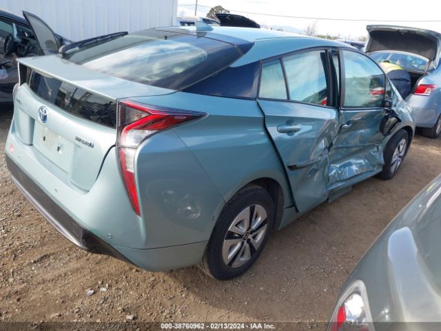 Photo 3 VIN: JTDKARFU4J3058553 - TOYOTA PRIUS 