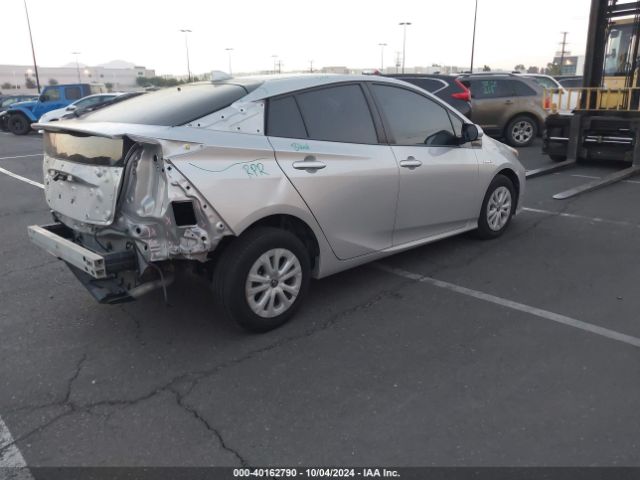 Photo 3 VIN: JTDKARFU4K3082420 - TOYOTA PRIUS 