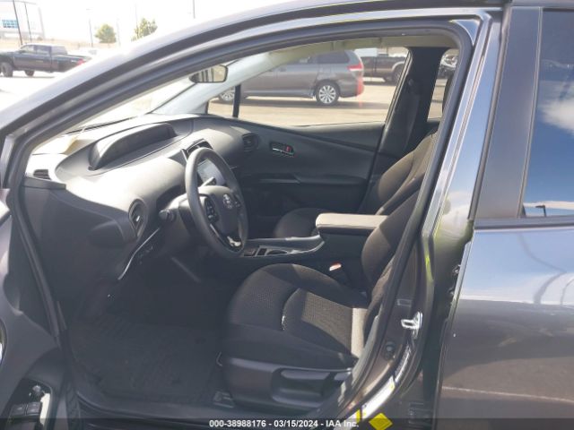 Photo 4 VIN: JTDKARFU4L3111805 - TOYOTA PRIUS 