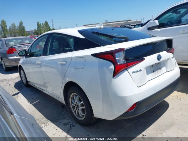 Photo 2 VIN: JTDKARFU4L3122013 - TOYOTA PRIUS 