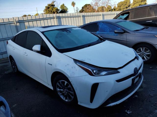 Photo 3 VIN: JTDKARFU4L3125042 - TOYOTA PRIUS 