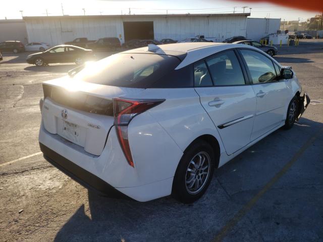 Photo 3 VIN: JTDKARFU5G3020077 - TOYOTA PRIUS 