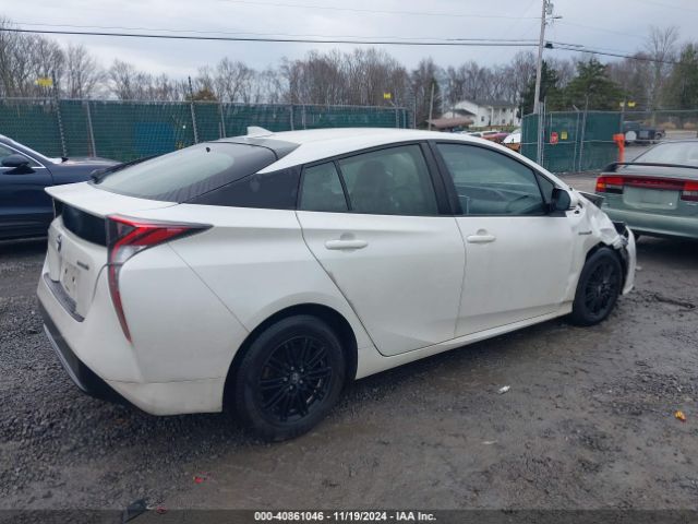 Photo 3 VIN: JTDKARFU5G3020306 - TOYOTA PRIUS 