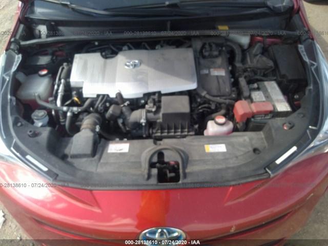 Photo 9 VIN: JTDKARFU5G3502757 - TOYOTA PRIUS 