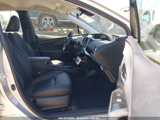 Photo 4 VIN: JTDKARFU5H3045272 - TOYOTA PRIUS 