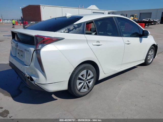 Photo 3 VIN: JTDKARFU5H3047488 - TOYOTA PRIUS 