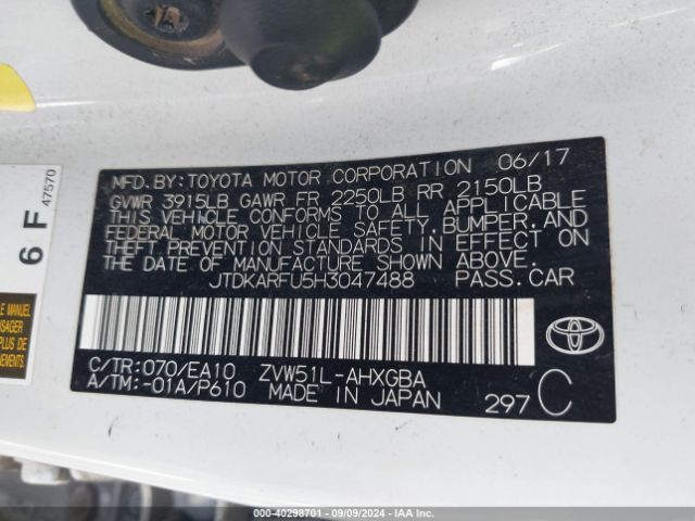 Photo 8 VIN: JTDKARFU5H3047488 - TOYOTA PRIUS 