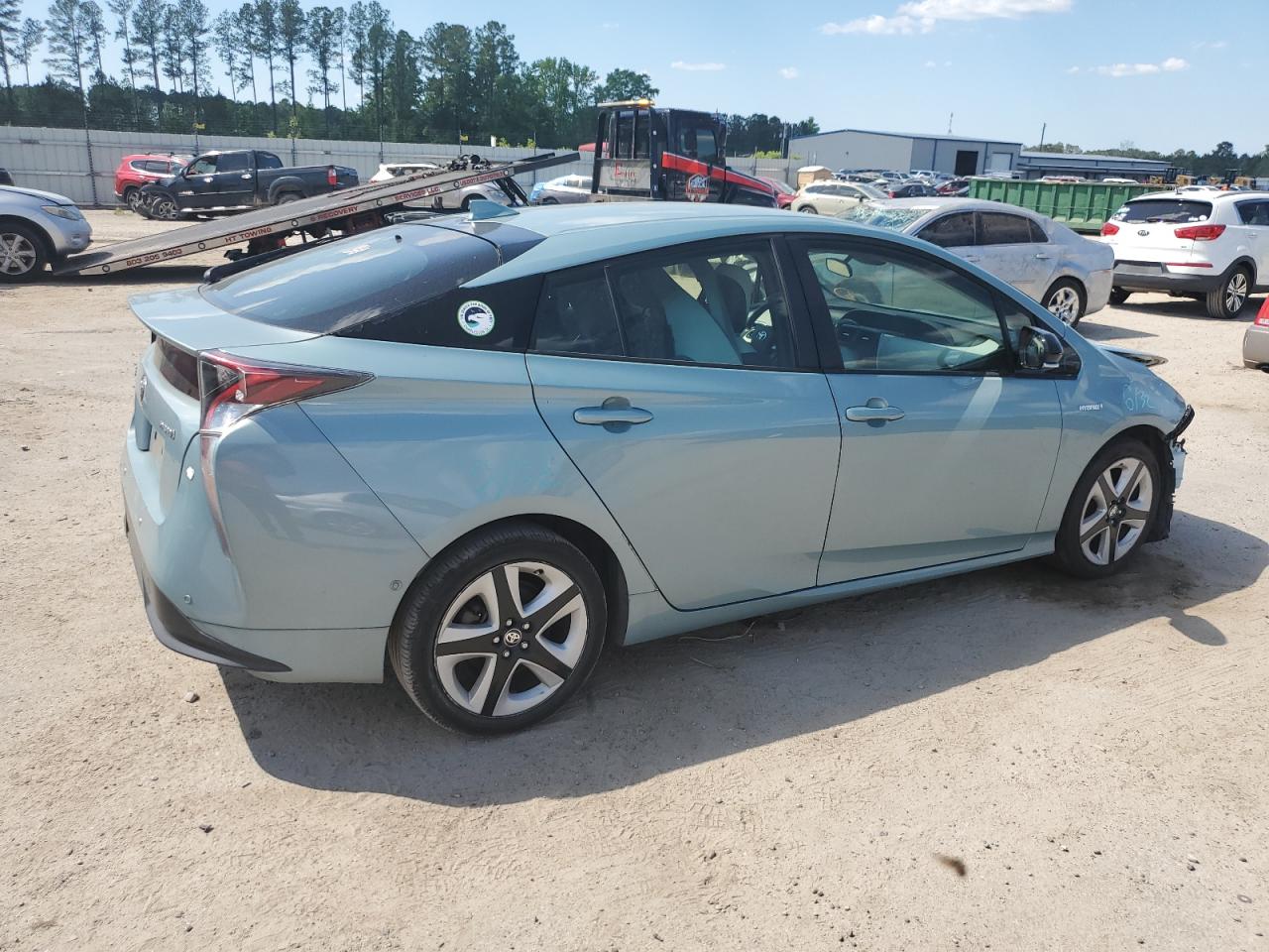 Photo 2 VIN: JTDKARFU5H3054327 - TOYOTA PRIUS 