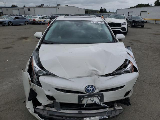 Photo 4 VIN: JTDKARFU5J3061736 - TOYOTA PRIUS 