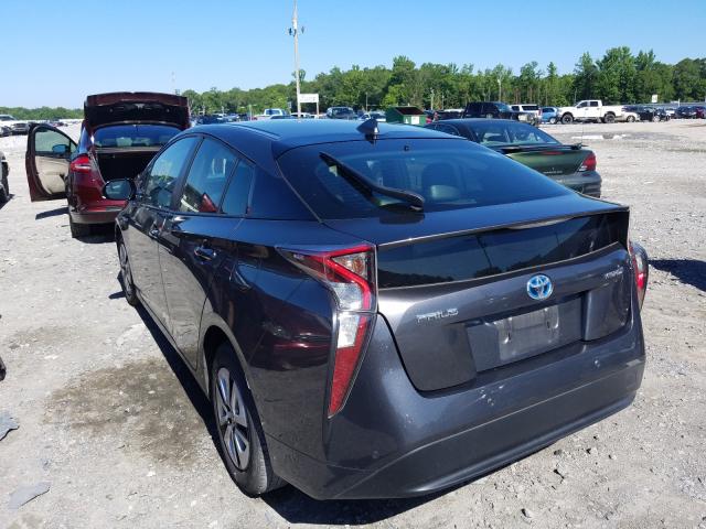 Photo 2 VIN: JTDKARFU5J3065639 - TOYOTA PRIUS 