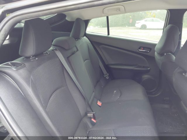 Photo 7 VIN: JTDKARFU5J3552484 - TOYOTA PRIUS 