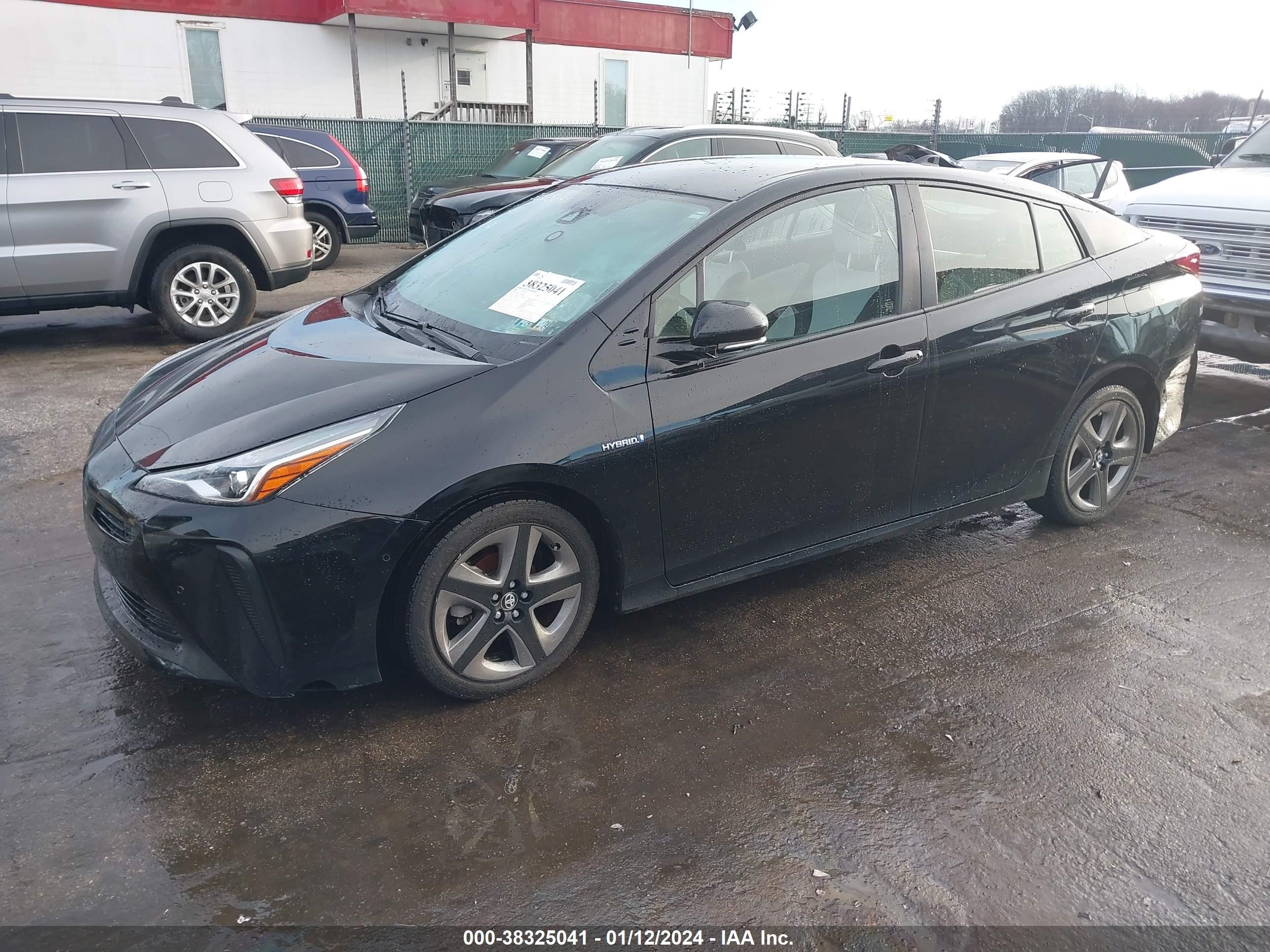 Photo 1 VIN: JTDKARFU5K3083446 - TOYOTA PRIUS 