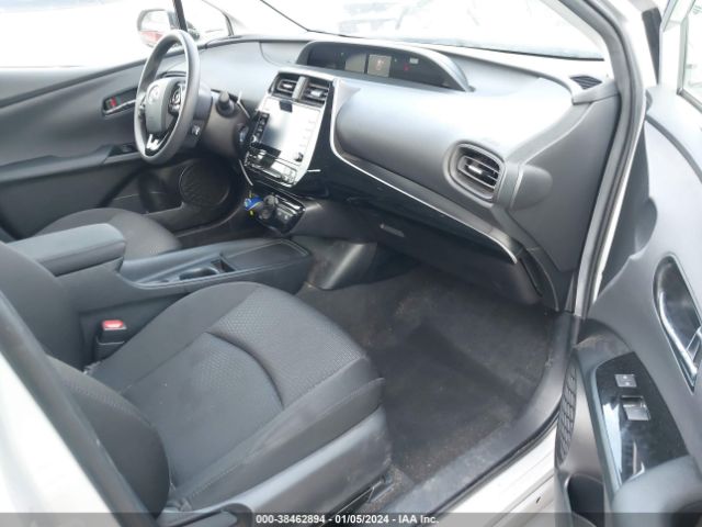 Photo 4 VIN: JTDKARFU5L3108816 - TOYOTA PRIUS 