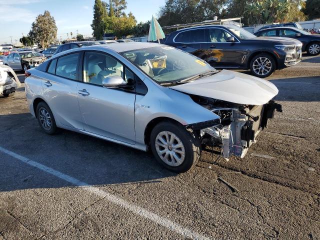 Photo 3 VIN: JTDKARFU5L3109206 - TOYOTA PRIUS 