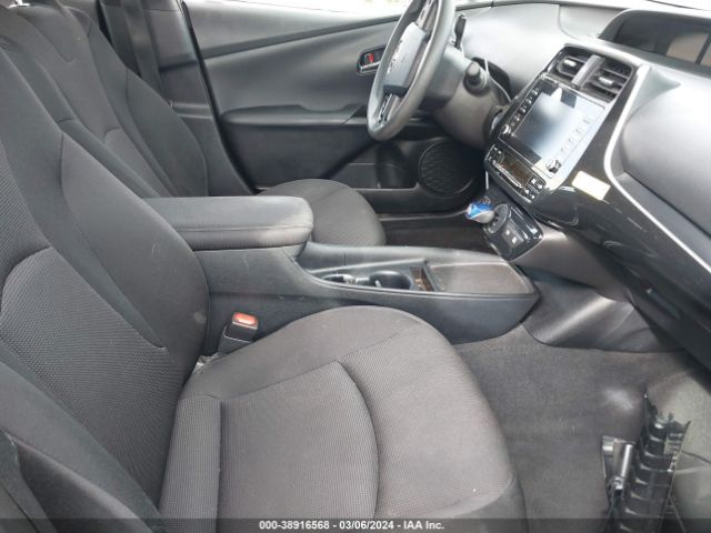 Photo 4 VIN: JTDKARFU5L3113692 - TOYOTA PRIUS 