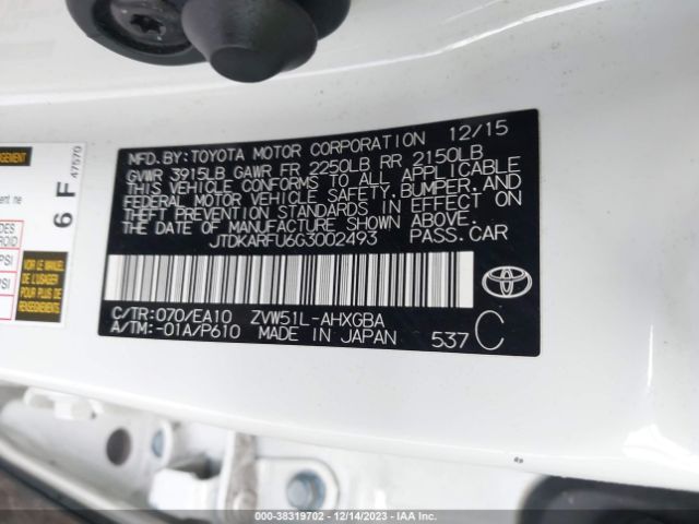 Photo 8 VIN: JTDKARFU6G3002493 - TOYOTA PRIUS 