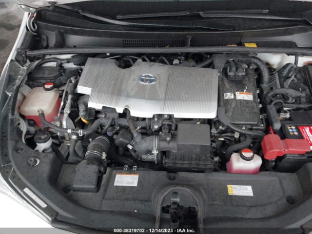 Photo 9 VIN: JTDKARFU6G3002493 - TOYOTA PRIUS 